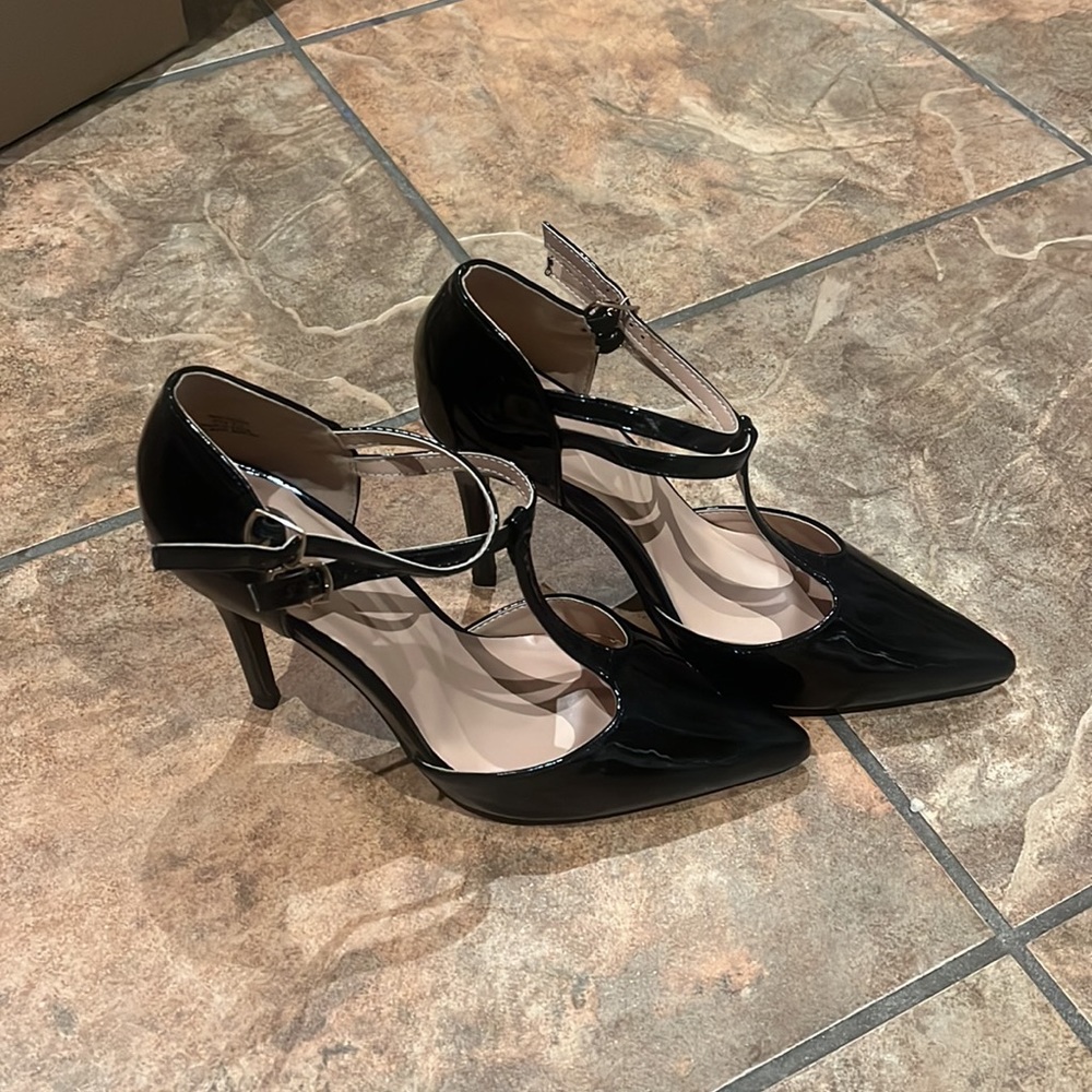Black strap stilettos